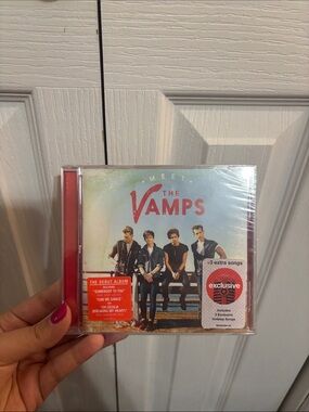 The Vamps - Meet The Vamps (CD) Red Accent